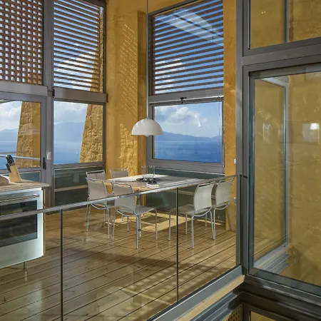 Eleni's Serenity - Discovering Sapphire Harmonies Villa Ravdhoúkha